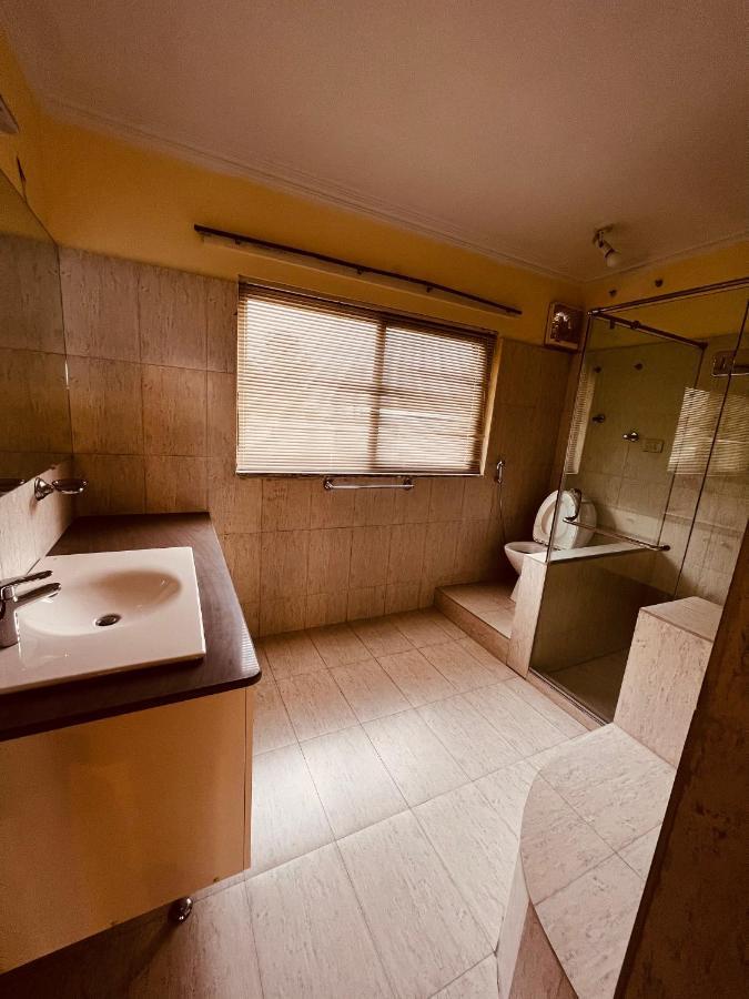 Reina Boutique Hotel - Murree Exterior photo